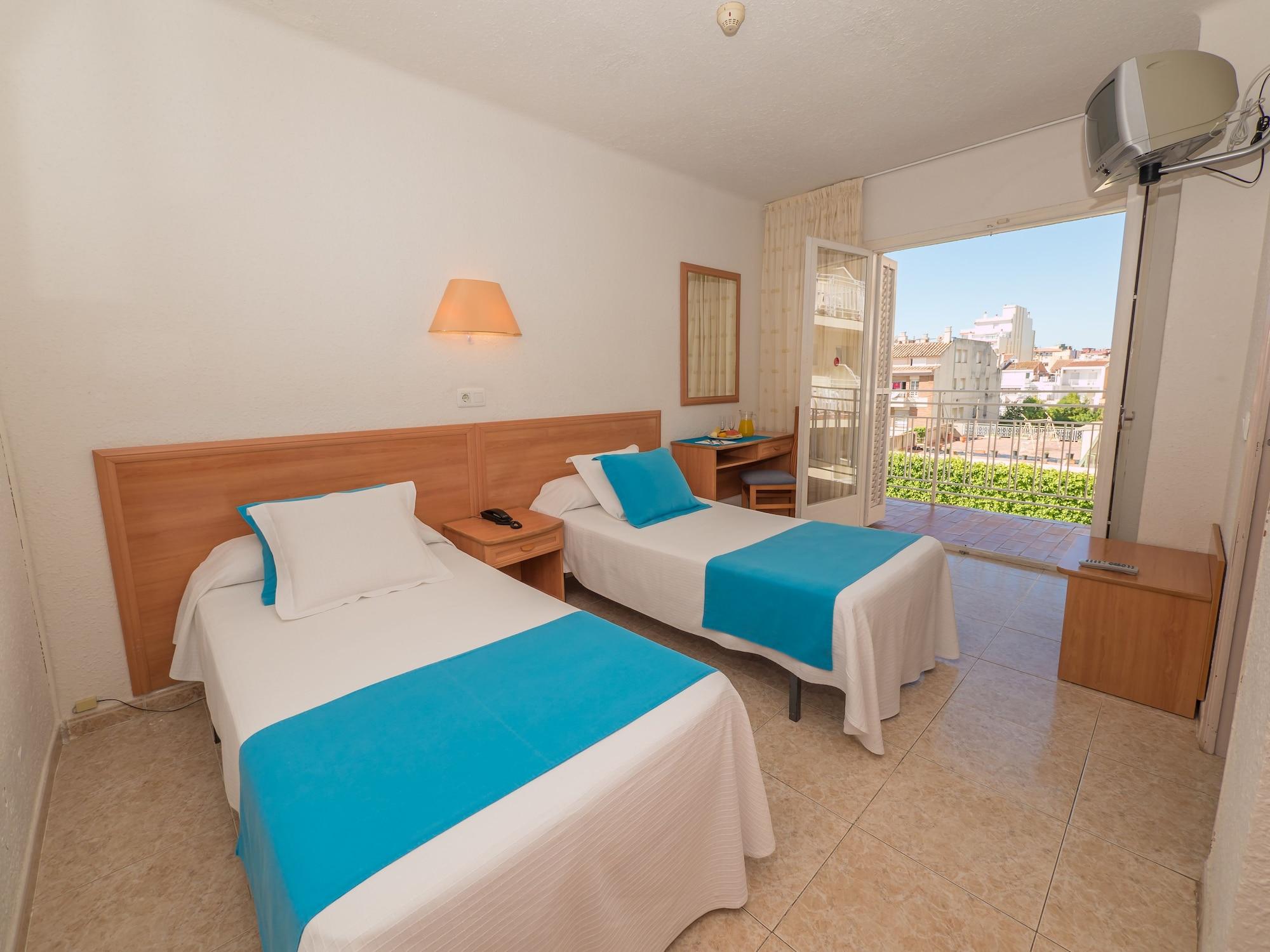 Hotel Checkin Pineda Pineda de Mar Zewnętrze zdjęcie